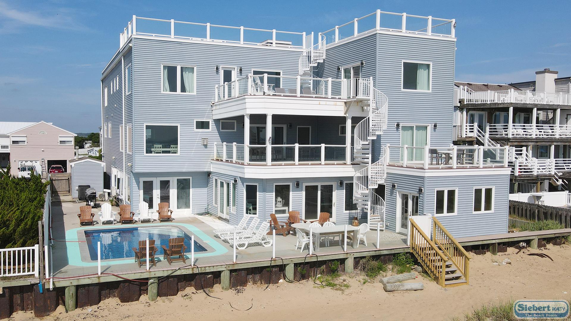 Atlantic Dreamin Exterior