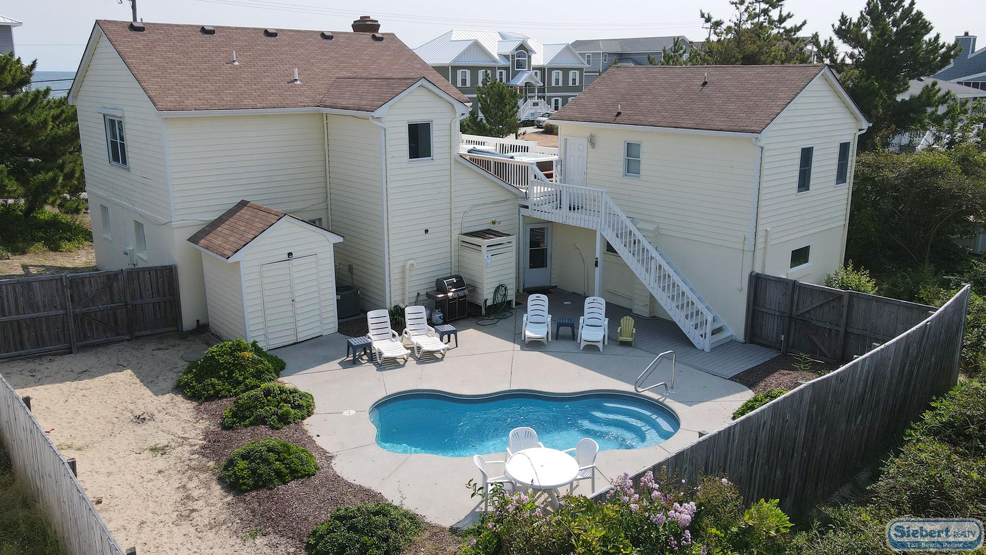 Lifes A Beach Exterior