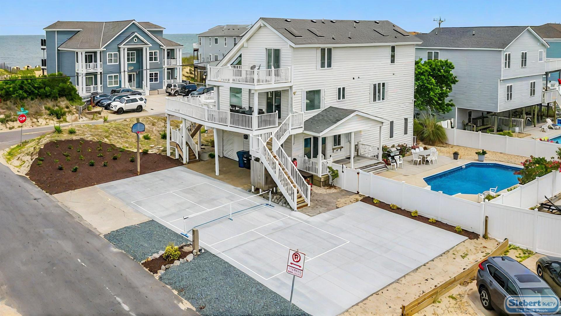 Beach Magic Exterior