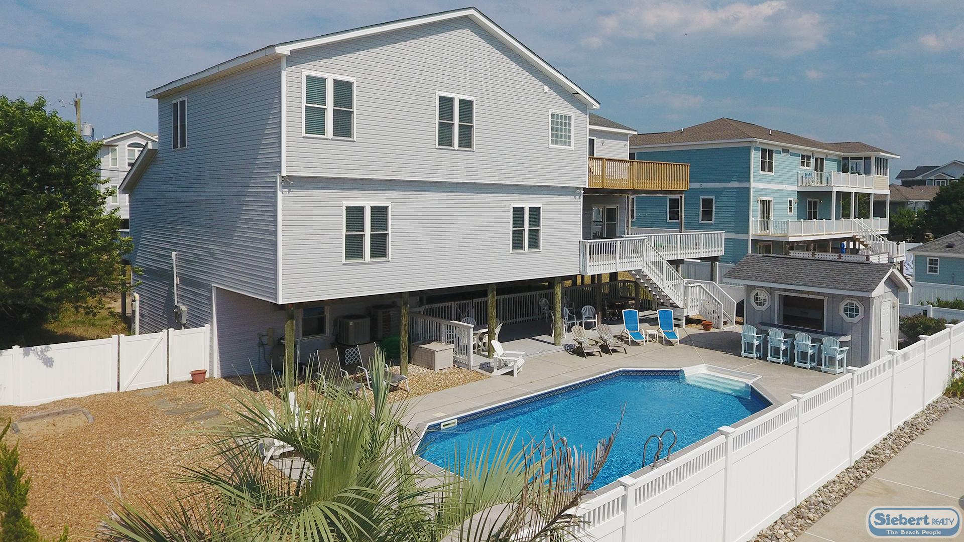 Sea Breezes Exterior