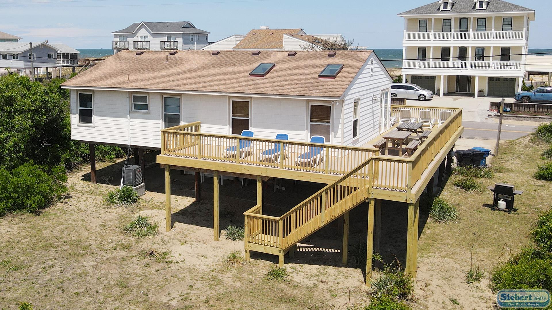 Sundaze Exterior
