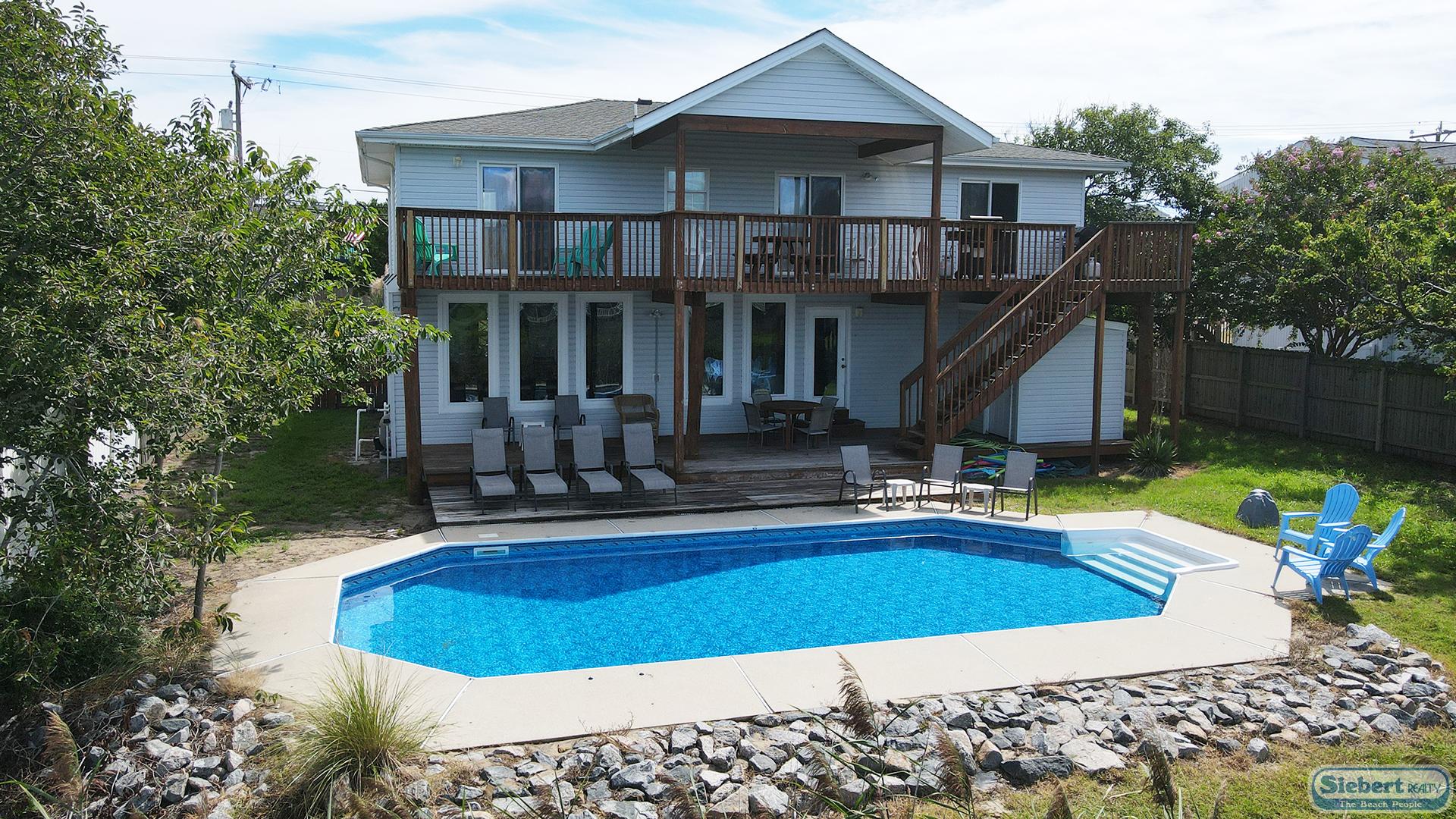 Sandbar Exterior