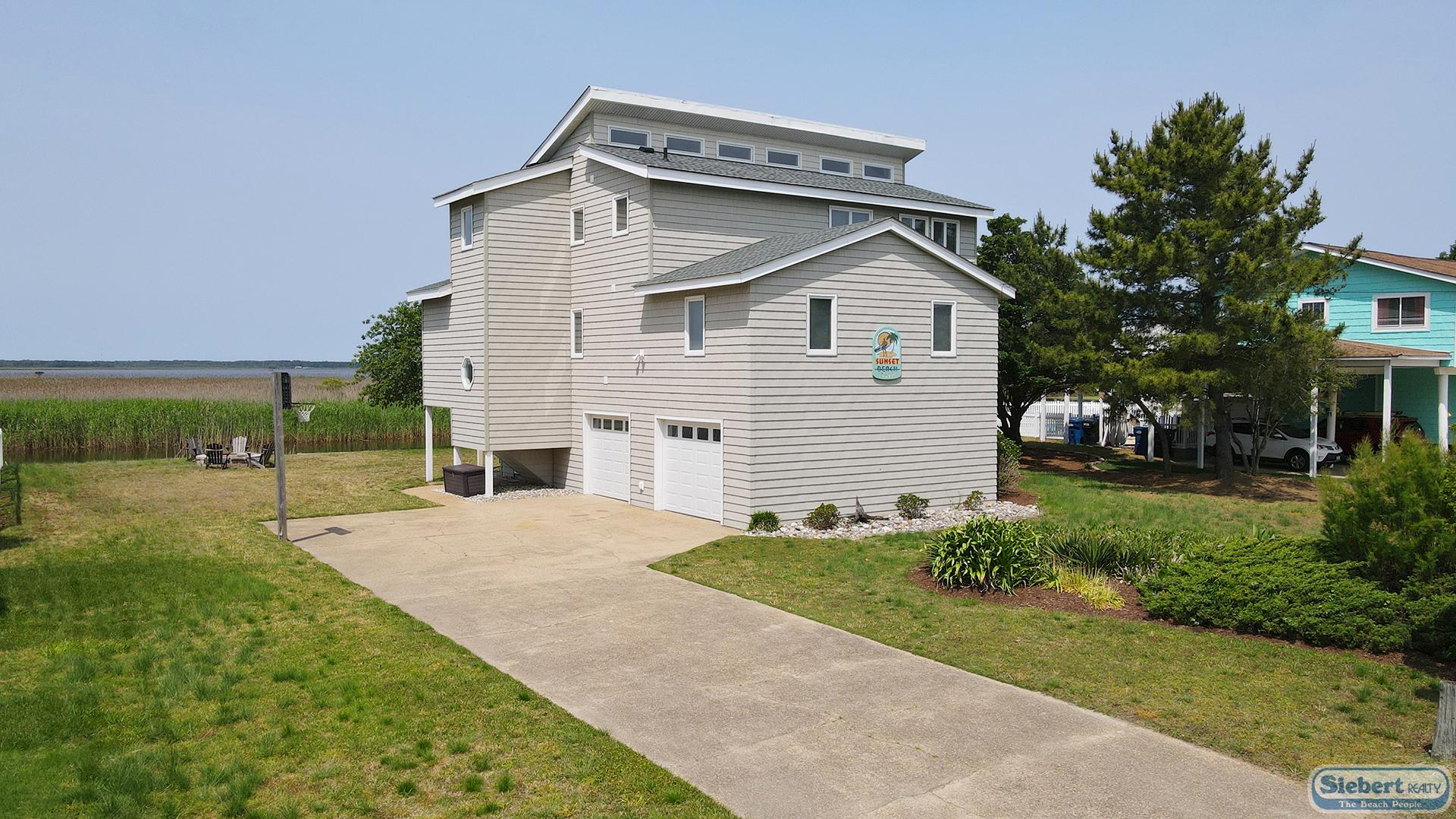 Sunset Beach Exterior