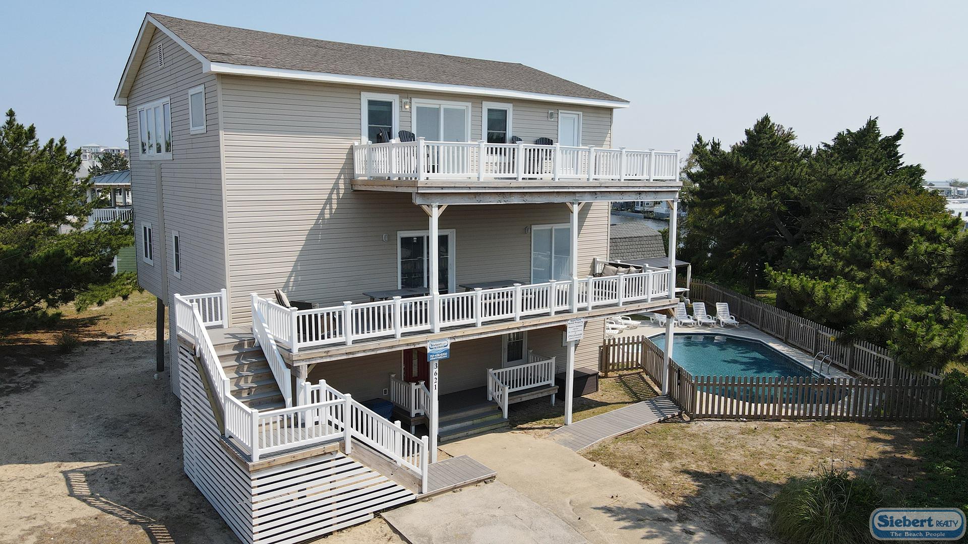Sand Key Exterior