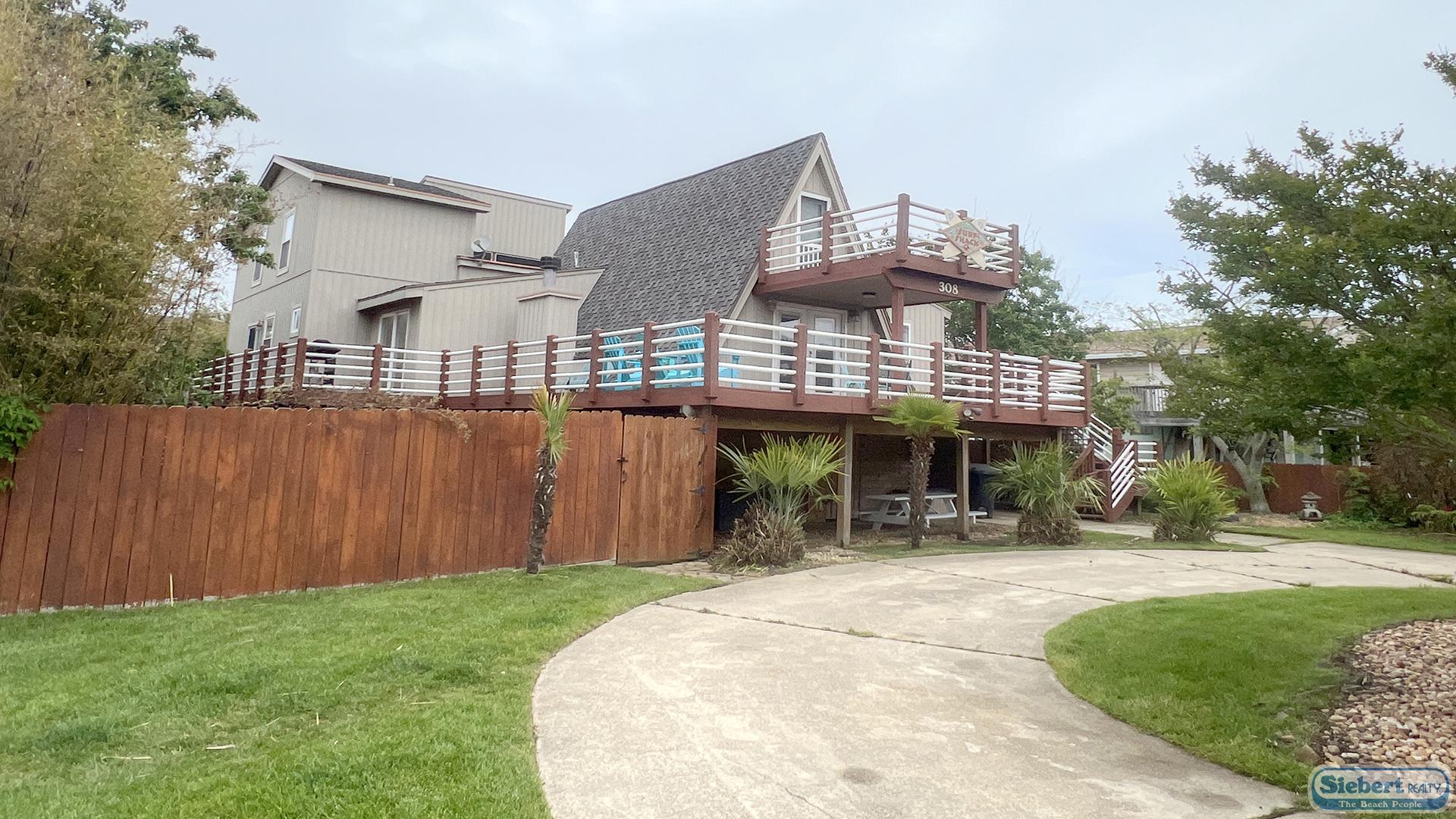 Aloha Surf Shack Exterior